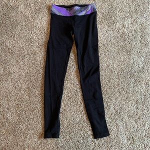 ivivva black leggings with colored waste band